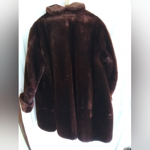 Katzman Fur (?) Coat Rust Brown - Picture 9 of 9